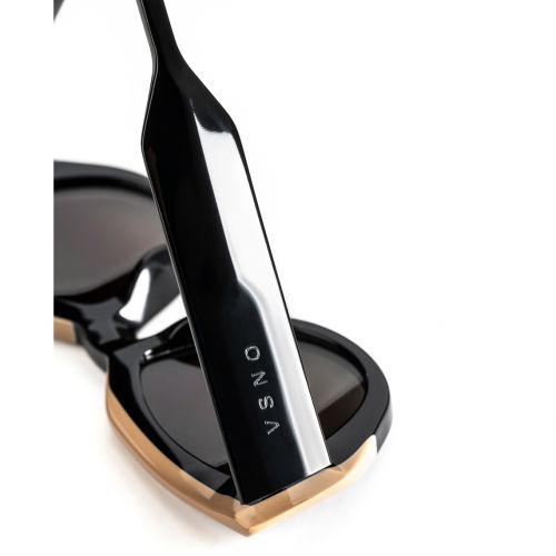 EMILIA01 Cat Eye Sunglass BLACK   CREAM - size 49